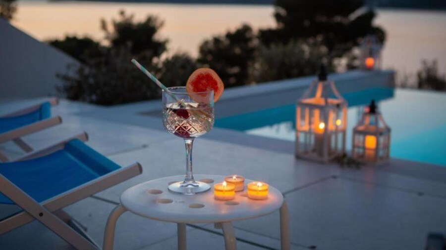 Modern Villa With Pool Nancy