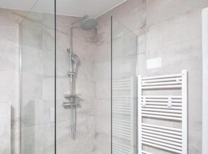 Villa (Seafront Six Bedroom Modern Villa wit) | Bathroom - Modern Villa With Pool Nancy (Sibenik)