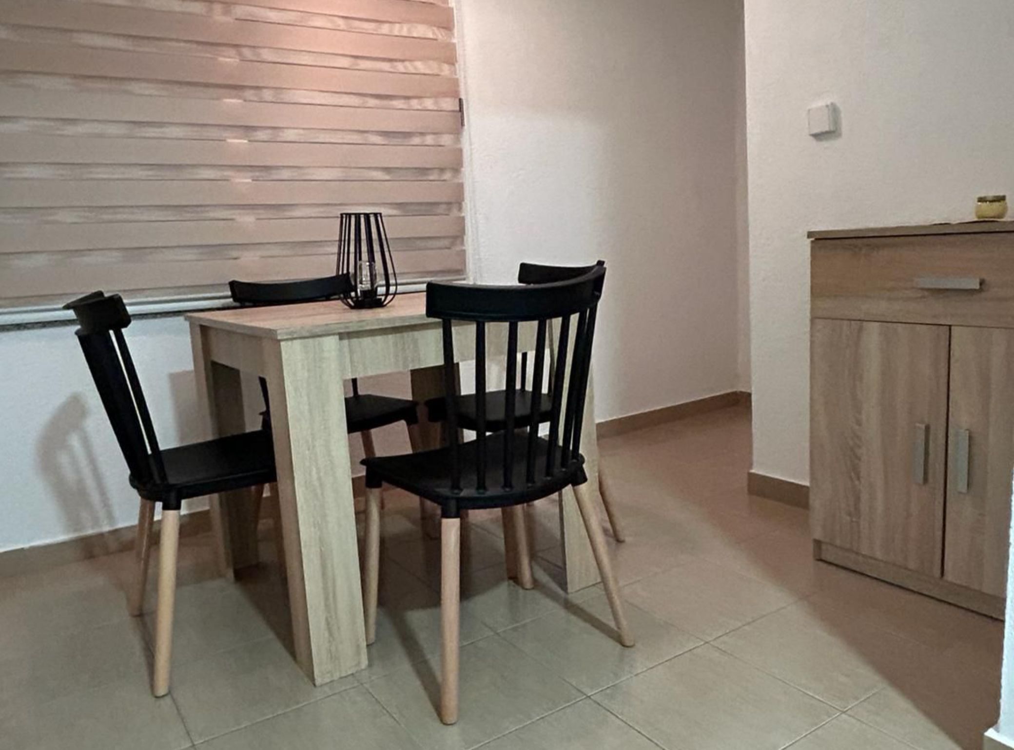 غرفة لتناول الطعام