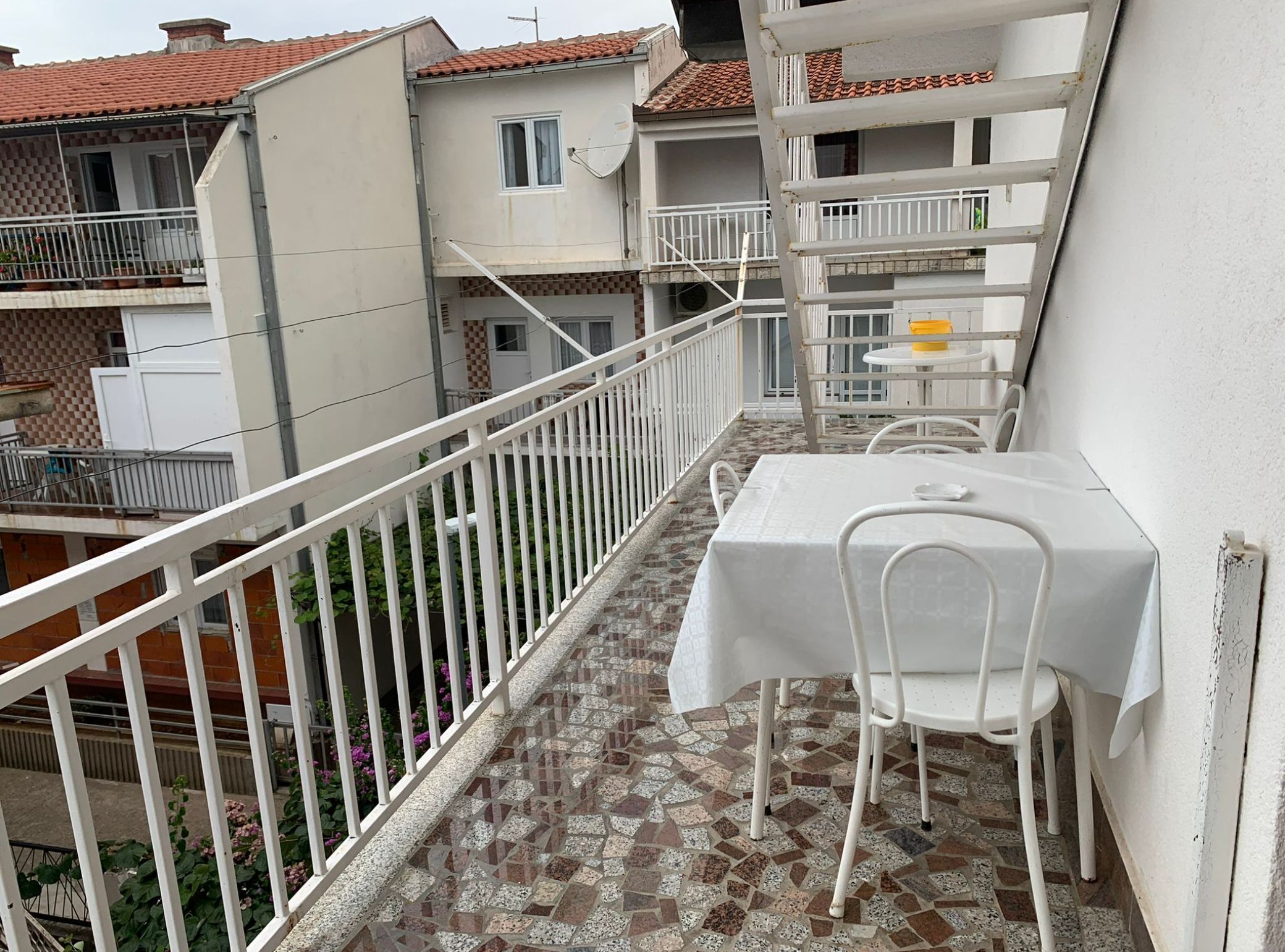 Apartment (Two bedroom apartment 10) | Balcony
