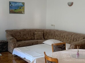 Leilighet (Two bedroom Apartment Ružica 2) | 15 soverom og barnesenger