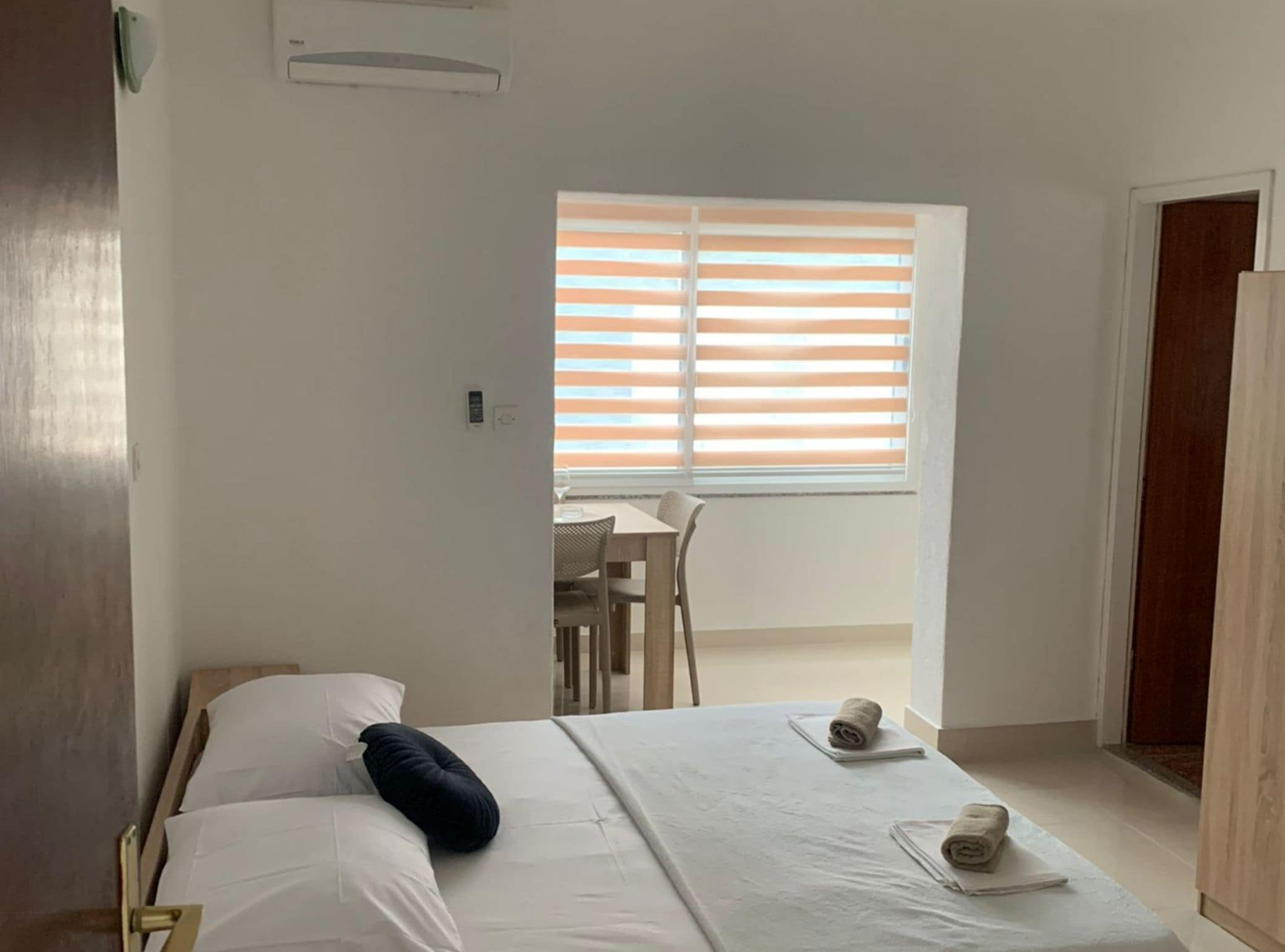 شقة (Studio apartment Double bed 1) | 15 عدّة غرف نوم وأسرّة أطفال/رضّع