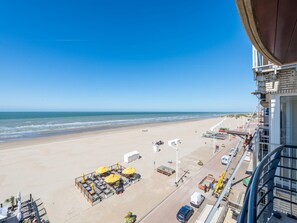 Beach nearby - Sun and sand at Duinzicht on the fifth (Koksijde)