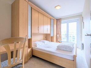 2 bedrooms, Internet - Wake up to sea views (Koksijde)