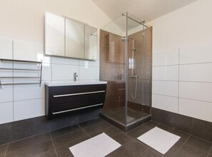 Villa (Amazing Villa with Outdoor Swimming P) | Bathroom - Amazing Villa With Outdoor Swimming Pool (Stankovci)