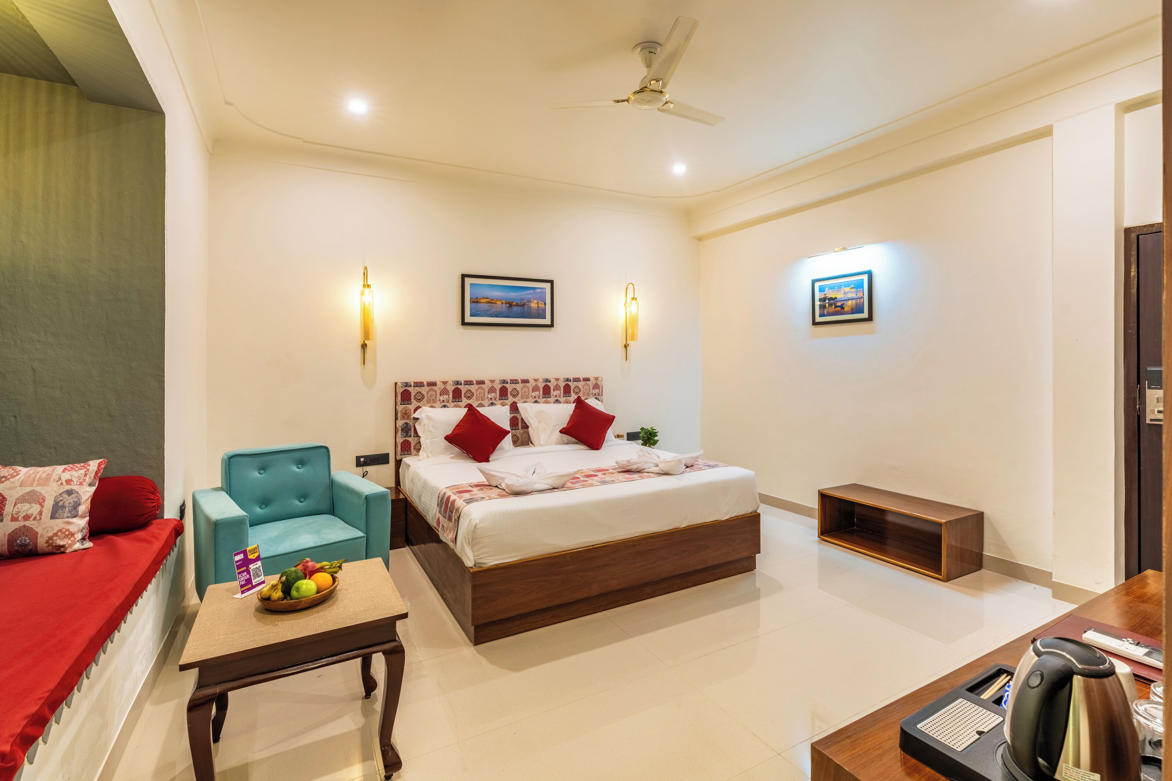 Deluxe Double Room, Garden View | In-room safe, laptop workspace, soundproofing, iron/ironing board