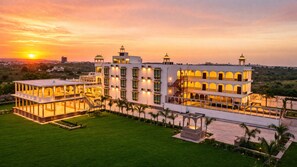 Exterior - The Mewar Resort & Garden (Māvli)