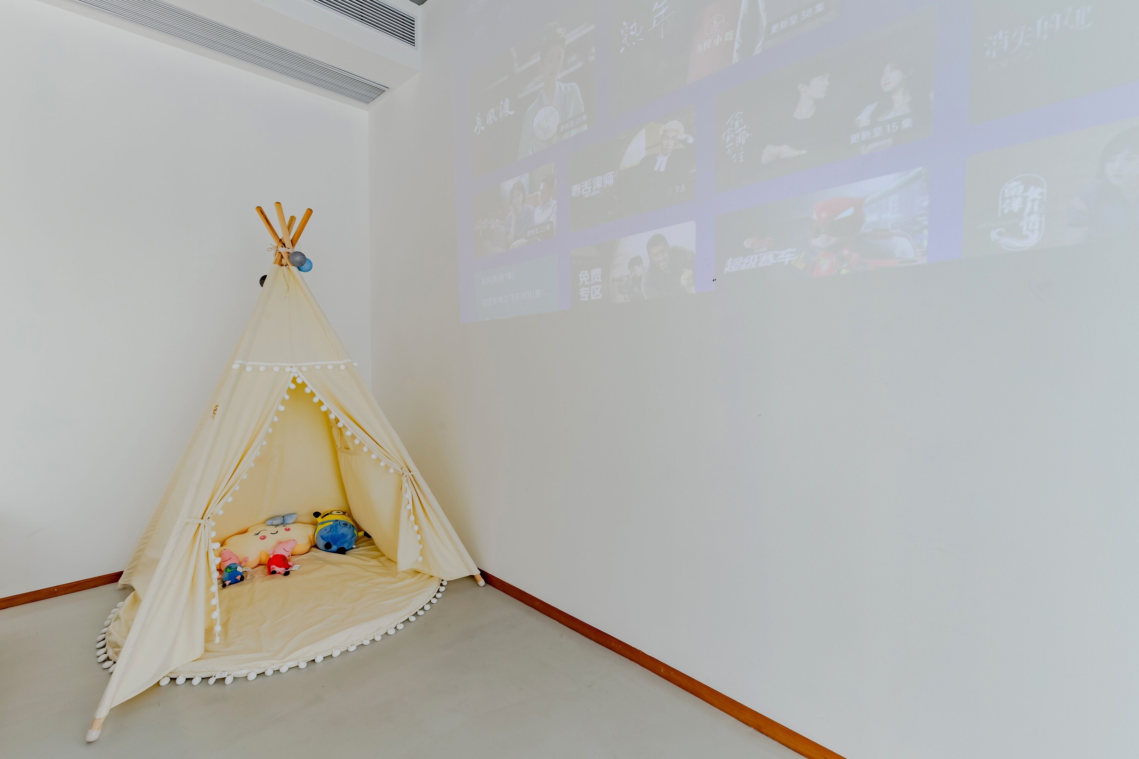 总统双人房或双床房, 山景 | 高档床上用品、羽绒被、特色装修、特色家居