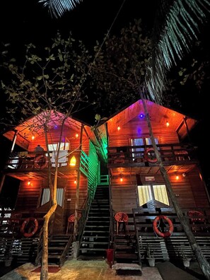 Living area - Rain Drop Eco Resort Saint Martin (Saint Martin's Island)