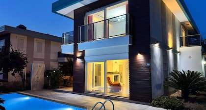 Genießen Sie Ihre sonnige Reise mit "NarVilla" by Interhome