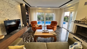 Living area - Genießen Sie Ihre sonnige Reise mit "NarVilla" by Interhome (Demirtas)