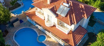 mit Garten, Grill und Terrasse by Interhome