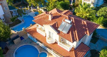 mit Garten, Grill und Terrasse by Interhome