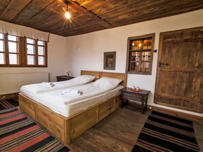 Room - Authentisches Haus mit Bergblick - Karashka by Interhome (Selishte)