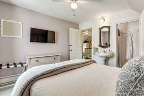 5 chambres, fer et planche à repasser, accès Internet, draps fournis