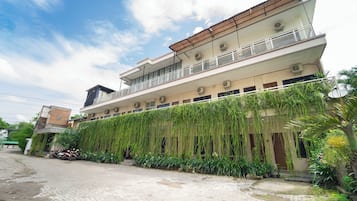 Bagian depan properti
