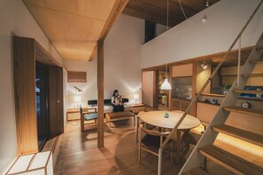 Interior - zen family trip, Japanese culture, max5ppl (Takasecho Kamitakase, Mitoyo)