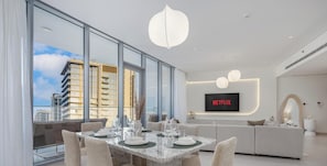 Dining - LUX The Burj Khalifa Lagoon View Suite 5 (Dubai)