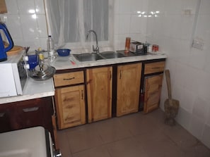 Private kitchen - für 4 Personen in Brusubi Gambia by Interhome (Brufut)