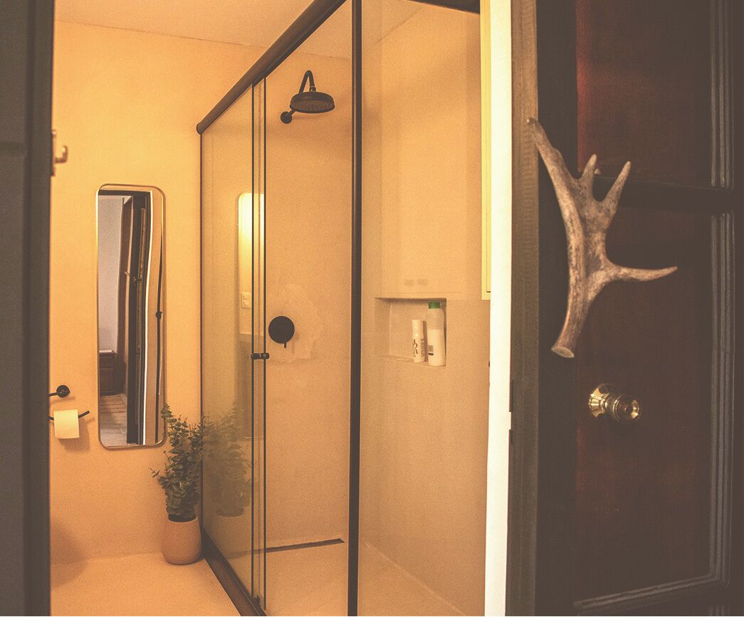 Towels, toilet paper