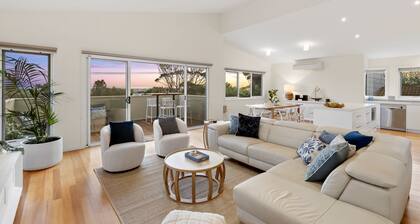 Incredible Elevated Views Pet Friendly