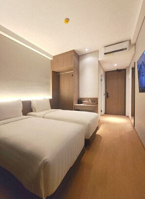 Deluxe Twin Room | Free WiFi - The Artha - Bandung (Bandung)
