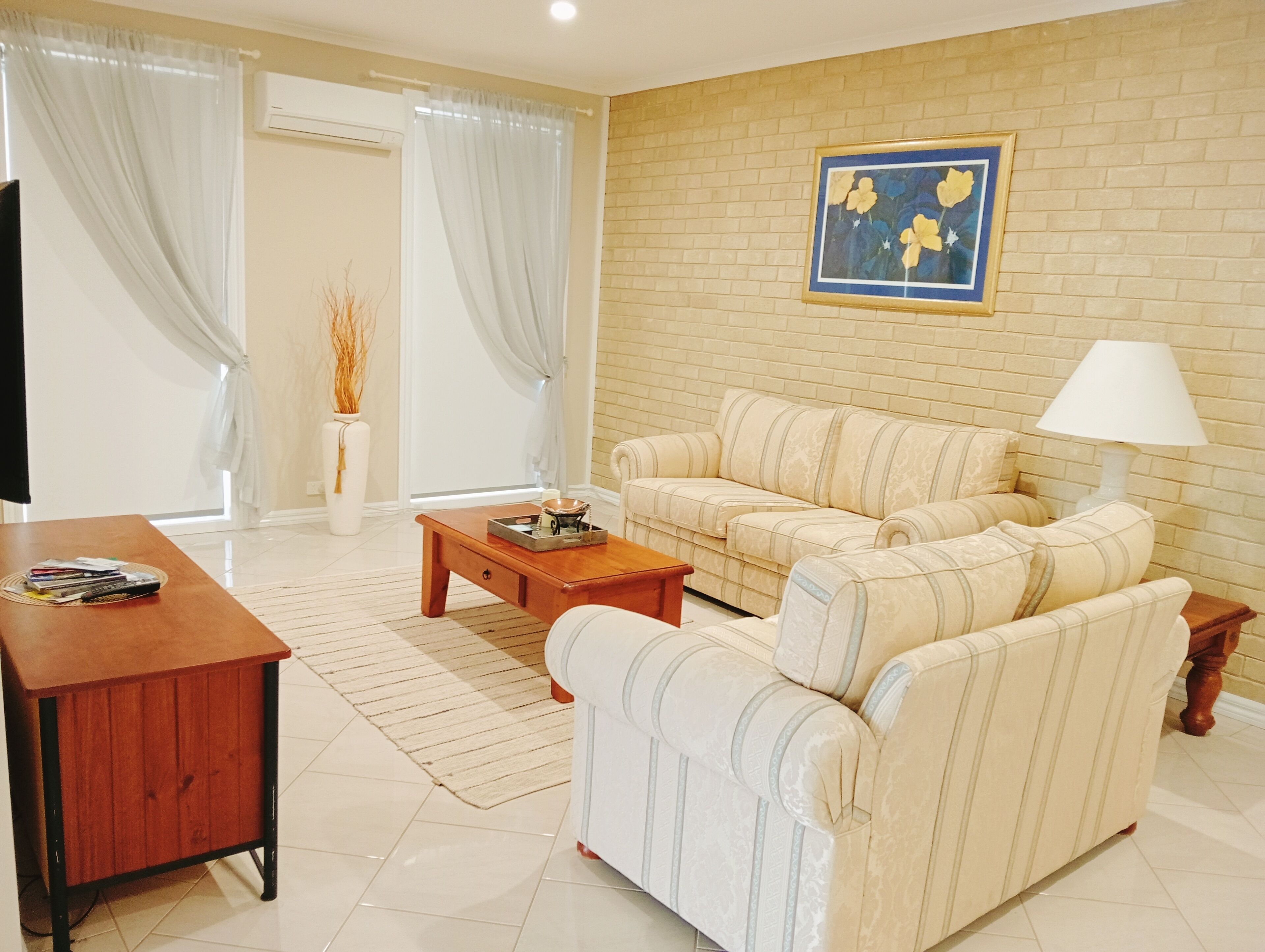 Deluxe Villa, 1 King Bed, Courtyard View, Garden Area | Soundproofing, free WiFi