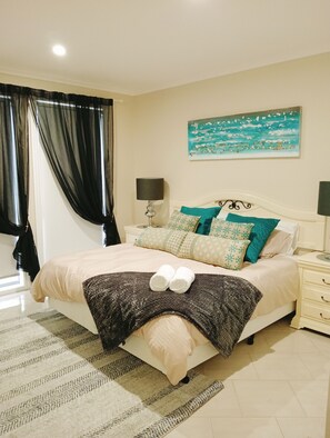 Soundproofing, free WiFi - Le Grande Villas Raymond Island (Raymond Island)