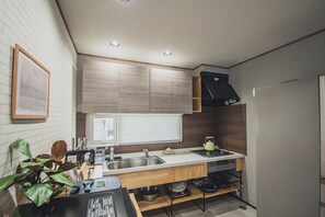 Private kitchen - d.d.d home/One private  Terrace Family CR Max7ppl (Higashihamacho, Date)