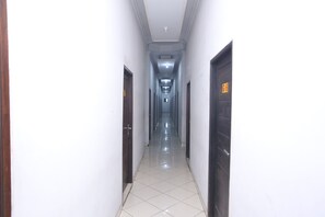 Interior - Hotel Danau Indah By ARBA (Bekasi)