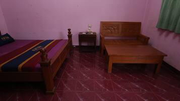 Deluxe Double Room | Desk, free WiFi