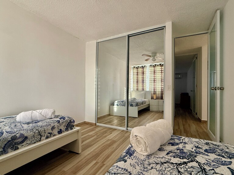 Spacious, Bright, And Airy Oceanfront 3-bedroom Apartment In Serene Luquillo - Luquillo