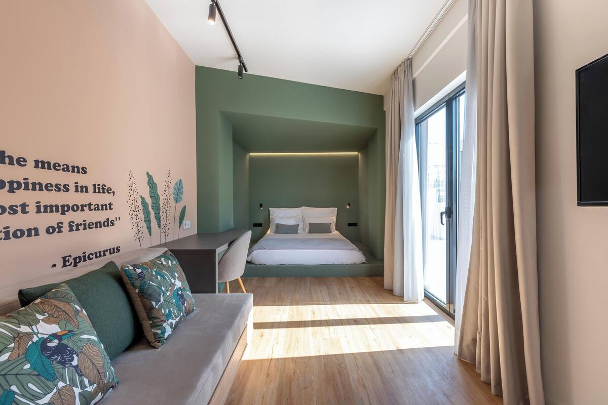 Romantic Suite, Hill View | Egyptian cotton sheets, premium bedding, memory foam beds, minibar
