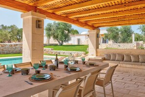 Outdoor dining - Villa in Ostuni with 3 bedrooms sleeps 6 (Ostuni)