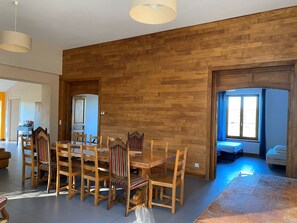 Dining - Family home in the country (Rilhac-Rancon)