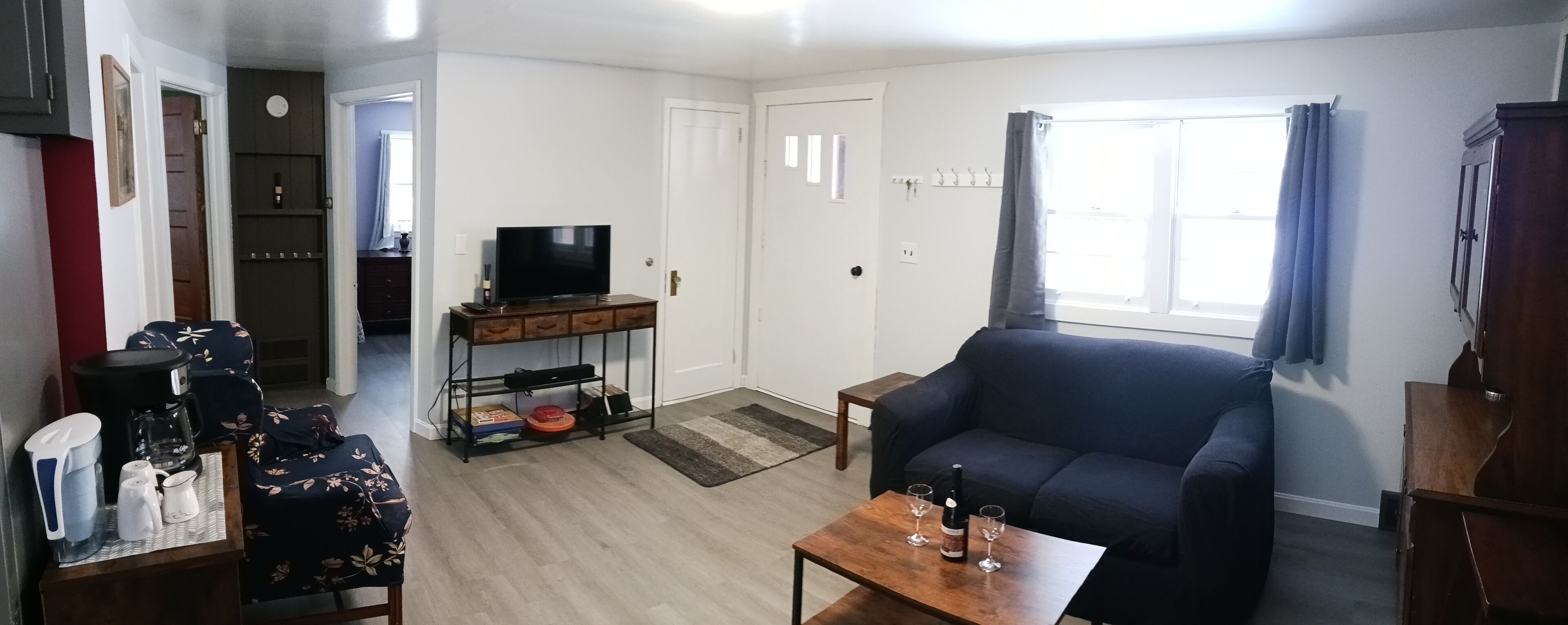 Télévision, cheminée