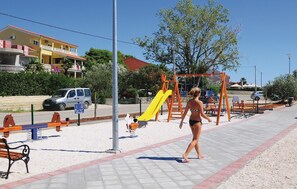 Children’s area - Beautiful home in Privlaka (Privlaka)