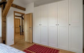 3 bedrooms, free WiFi - 3 bedroom lovely apartment in Lokve (Lokve)