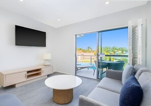 Living area - One-Bedroom Lagoon Spa Apartment (Salamander Bay)
