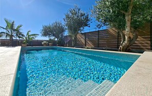 Beheizter Pool