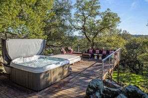 Terrace/patio - Secluded 4BDR Retreat w/ Pool, Hot Tub, Views | Shiloh Vista Estate by AvantStay (Santa Rosa)