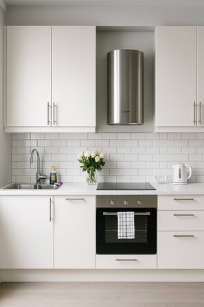 Fridge, microwave, oven, stovetop - Double Bed Sofa Very Central Early Check Modern (Oslo)