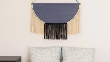 Iron/ironing board, internet, bed sheets, wheelchair access