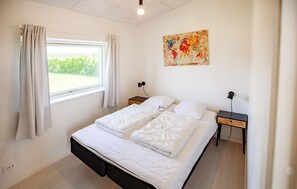 bed - Gorgeous home in Odder with WiFi (Odder)