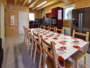 Private kitchen - in Luz Saint Sauveur im Nationalpark by Interhome (Barèges)