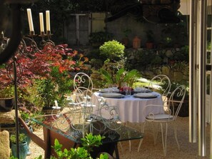 Outdoor dining - Lavendel by Interhome (Gensac)