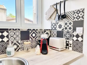 Interior - Wohnung in Rochefort mit Garten und Terrasse by Interhome (Rochefort)