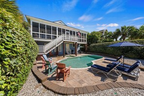 Pool - Historic Home near the Beach w/ Pool | 306 Charleston Blvd | Roosevelt Retreat (Isle Of Palms)