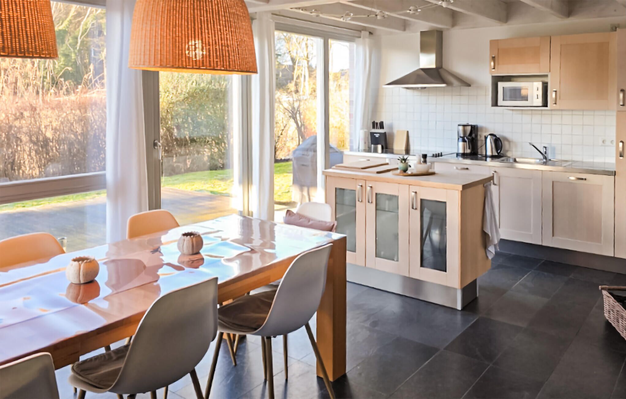 Kühlschrank, Herdplatte, Geschirrspüler