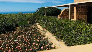 Unclassified image, 5 of 34, button - Graffeo-Häuser Haus der Rosen by Interhome (Menfi)